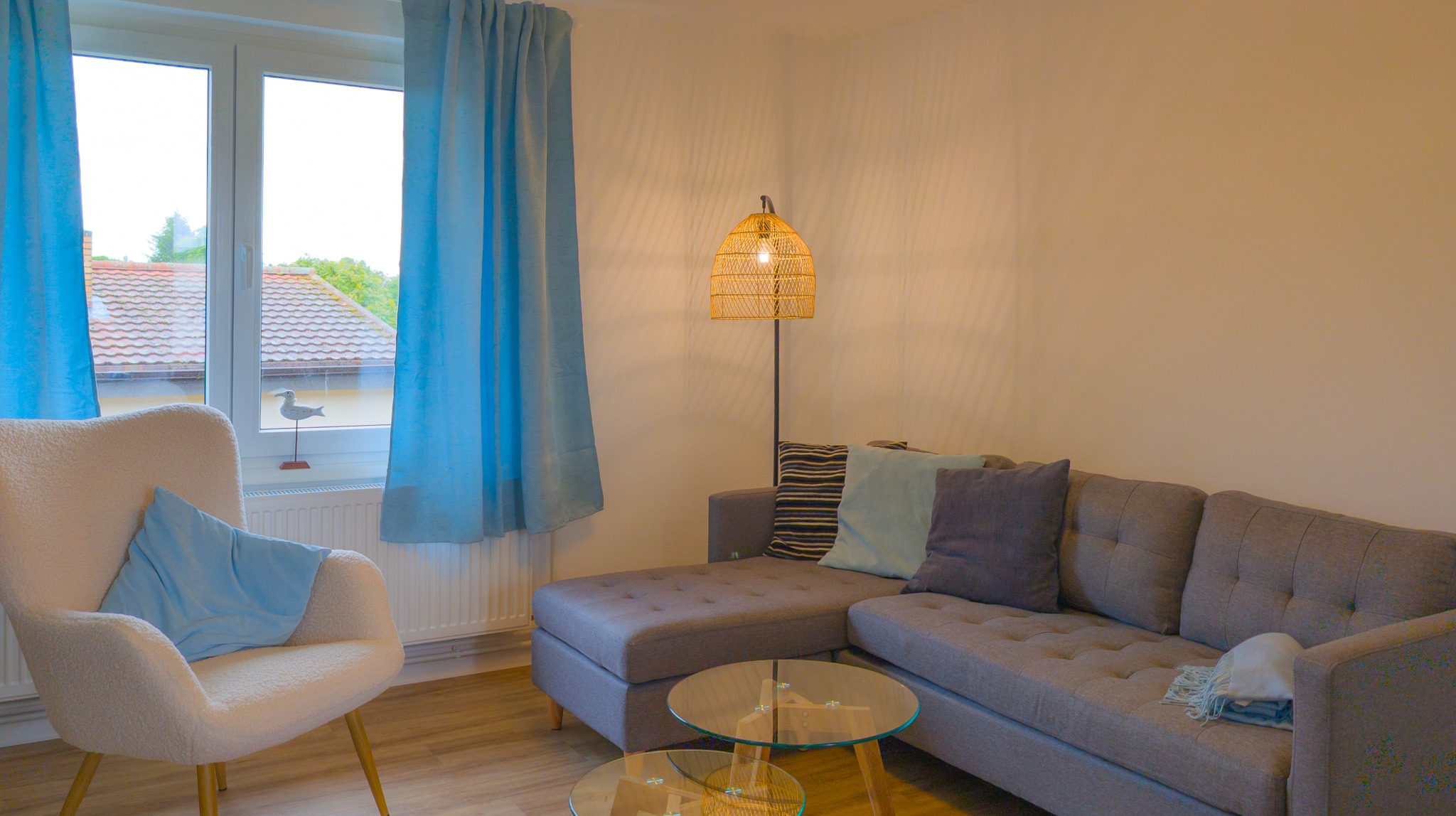 Heidi – Wohnzimmer mit Sitzgruppe